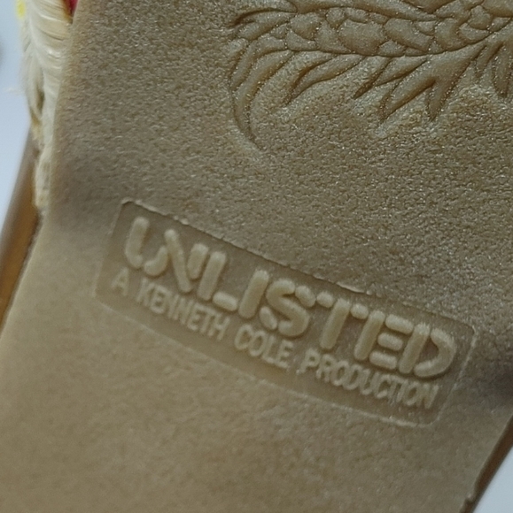 Kenneth Cole Multi-Coloured Heels - Picture 3 of 13